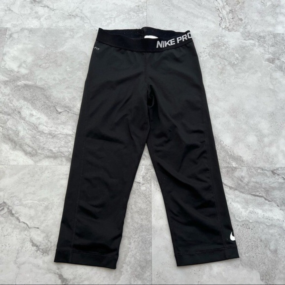 Nike Pro Crop Dri-fit Leggings in Black Size XS XSmall Logo Compression